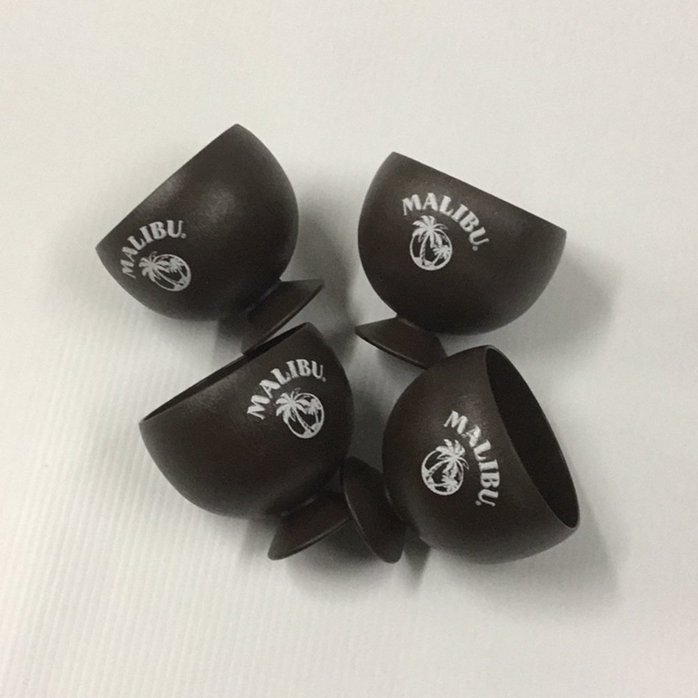 New 4 Malibu Drinks cups